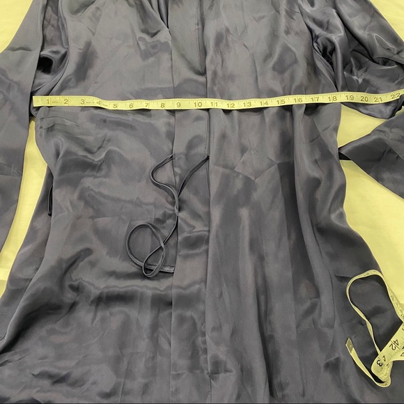 Oscar rossa 100% silk robe ourple L/XL. - Picture 4 of 6